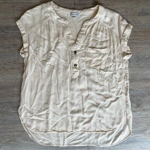 Rose & Olive Cream Cap Sleeve Blouse with Mandarin Collar